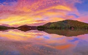 Carenage anchorage sunset Prony