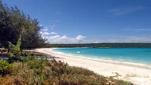 Kite Surfing Chateaubriand Beach Lifou