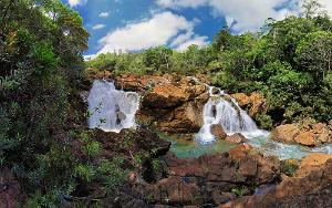 Twin Falls Carenage River